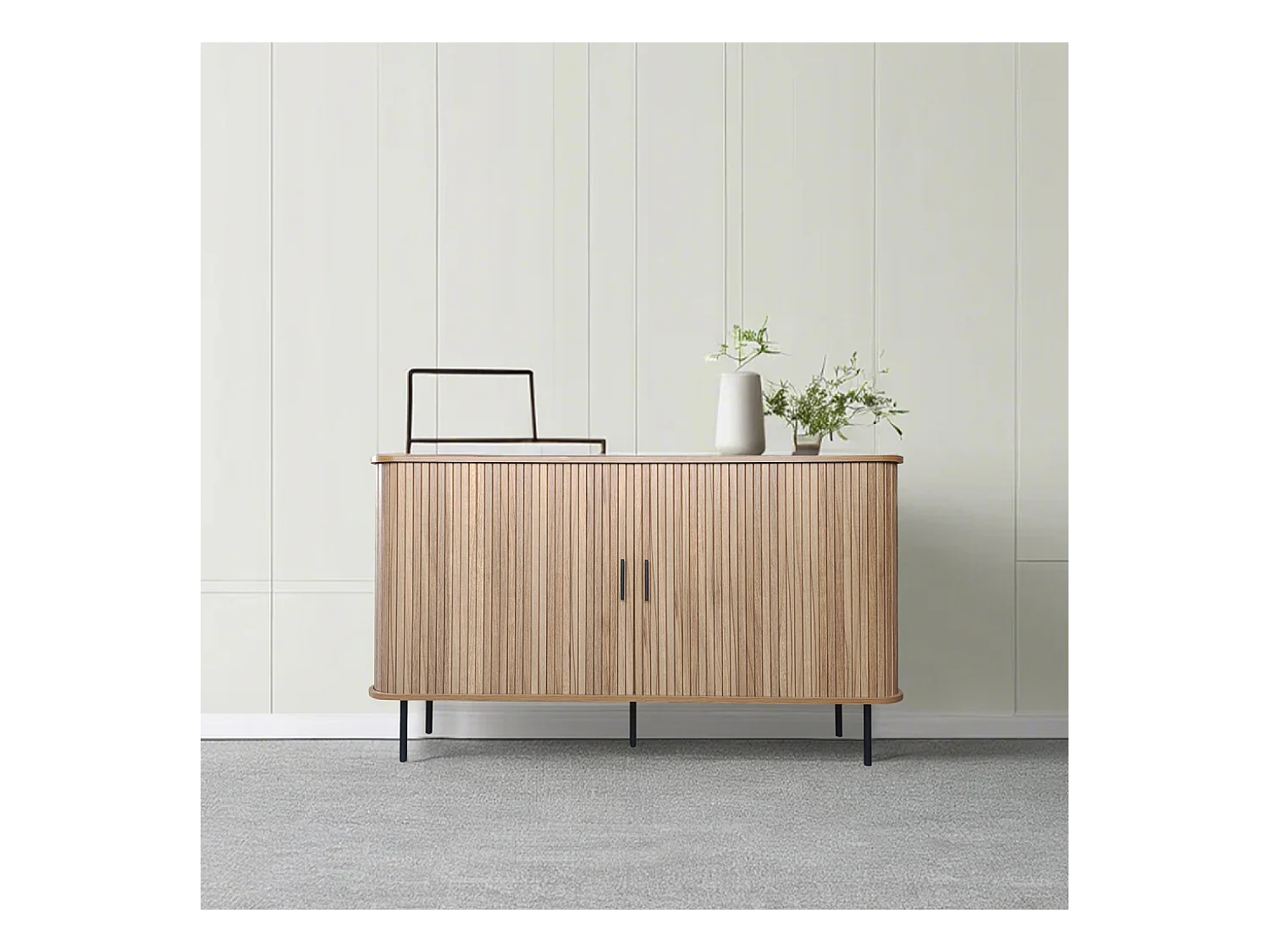 Buffet en bois cannelé à portes coulissantes 140cm SEMARANG