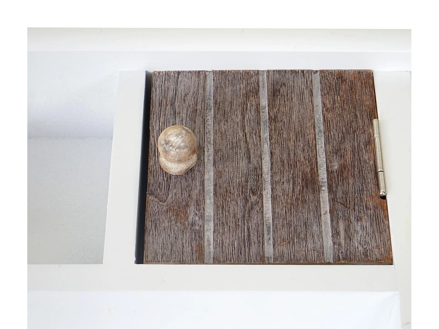 Porte-clés mural avec 3 bois blanche 40 x 8 x 19 cm 04_0003591