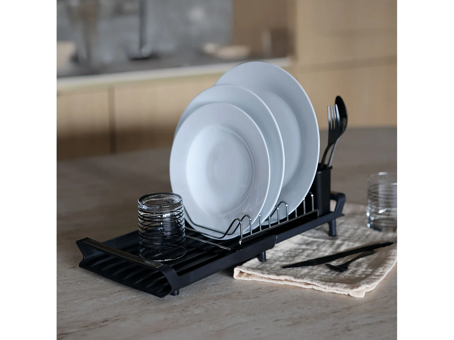 Menastyl - égouttoir A Vaisselle Extensible 28x20cm En Polypropylene Noir