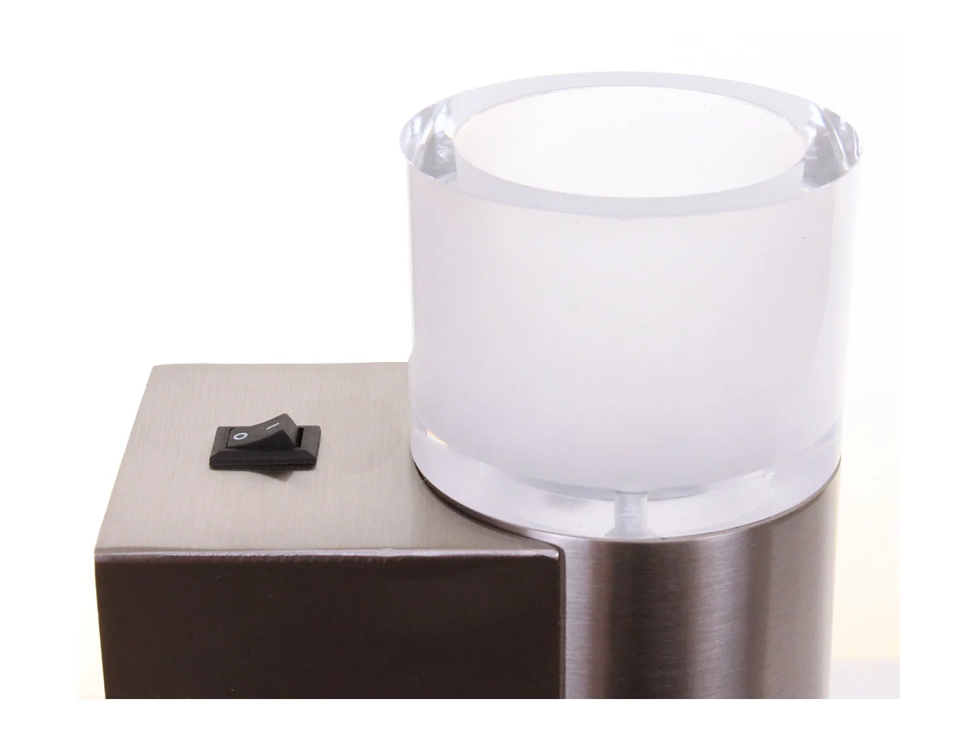 Lot de 4 appliques 6.2 x 11 x 16.5 cm 04_0007508