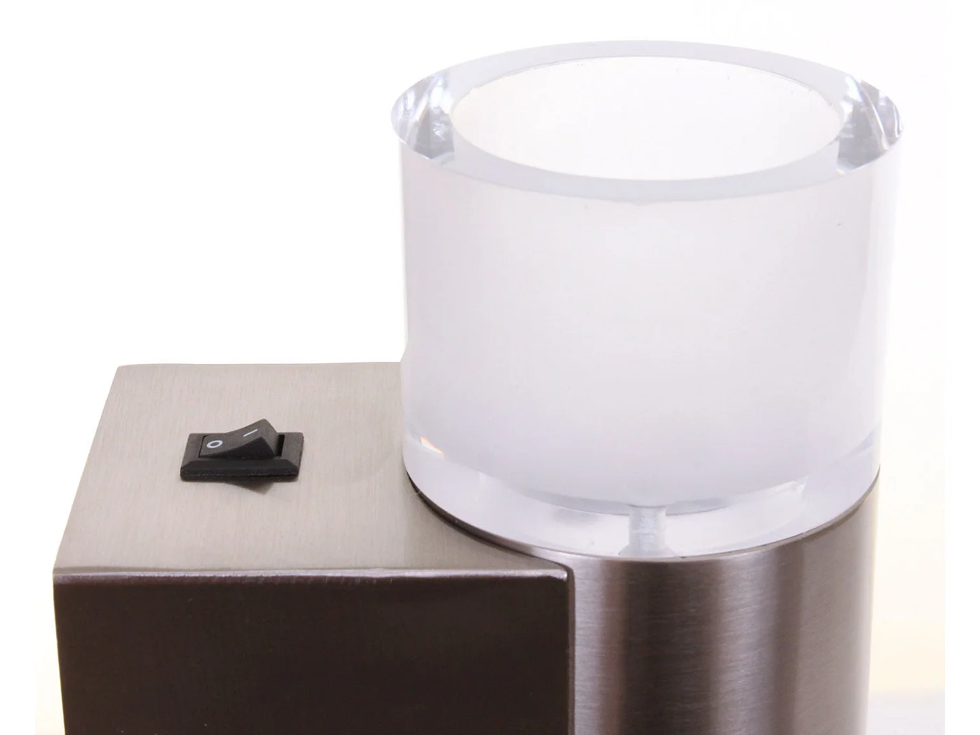 Lot de 4 appliques 6.2 x 11 x 16.5 cm 04_0007508