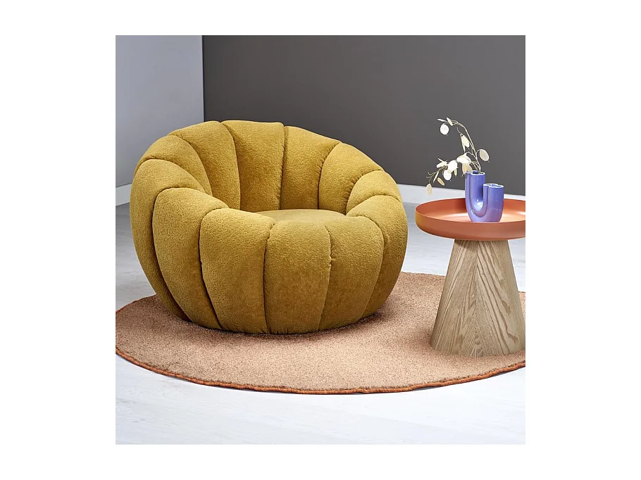 Sillón Alix de concha redonda en tejido amarillo mostaza