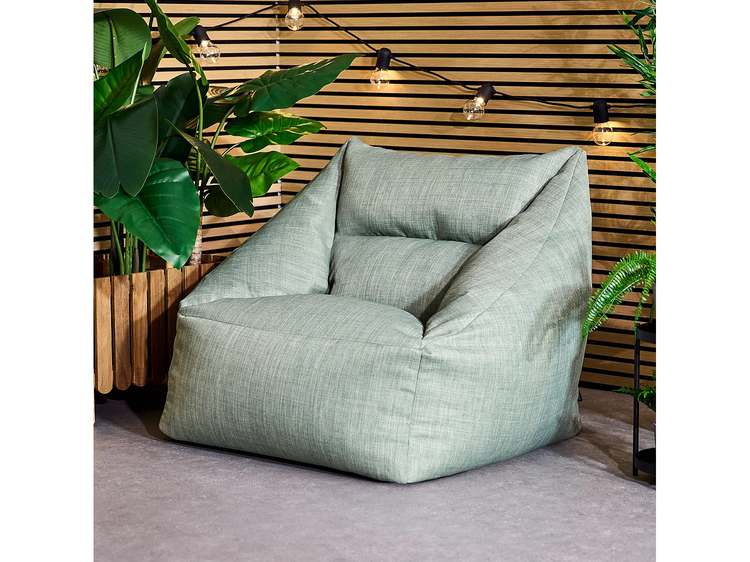 Pouf fauteuil d'intérieur et d'extérieur en tissu tissé vert sauge - NATALIA