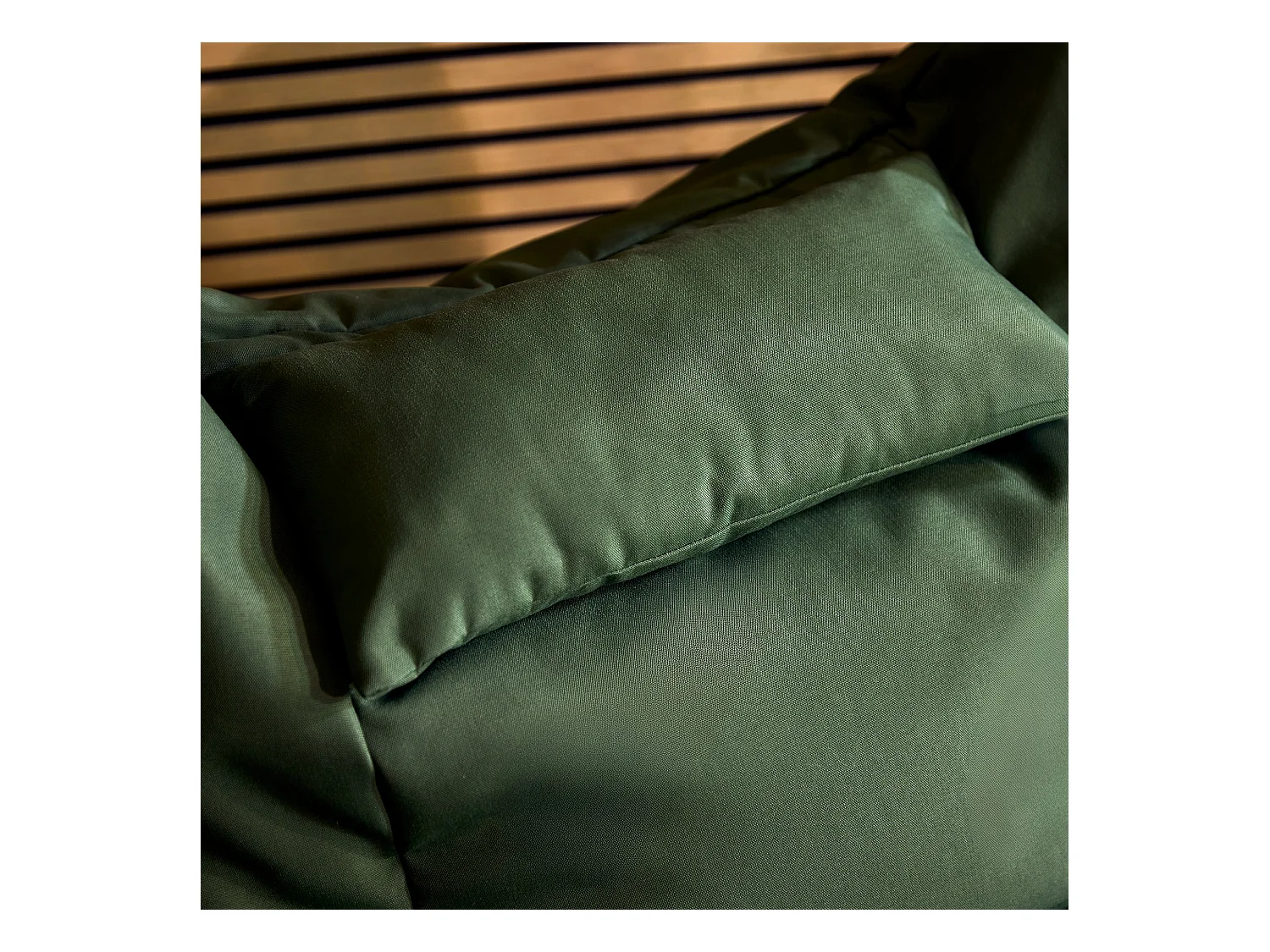 Pouf chauffeuse d'extérieur en oléfine toutes saisons vert kaki - NOVA