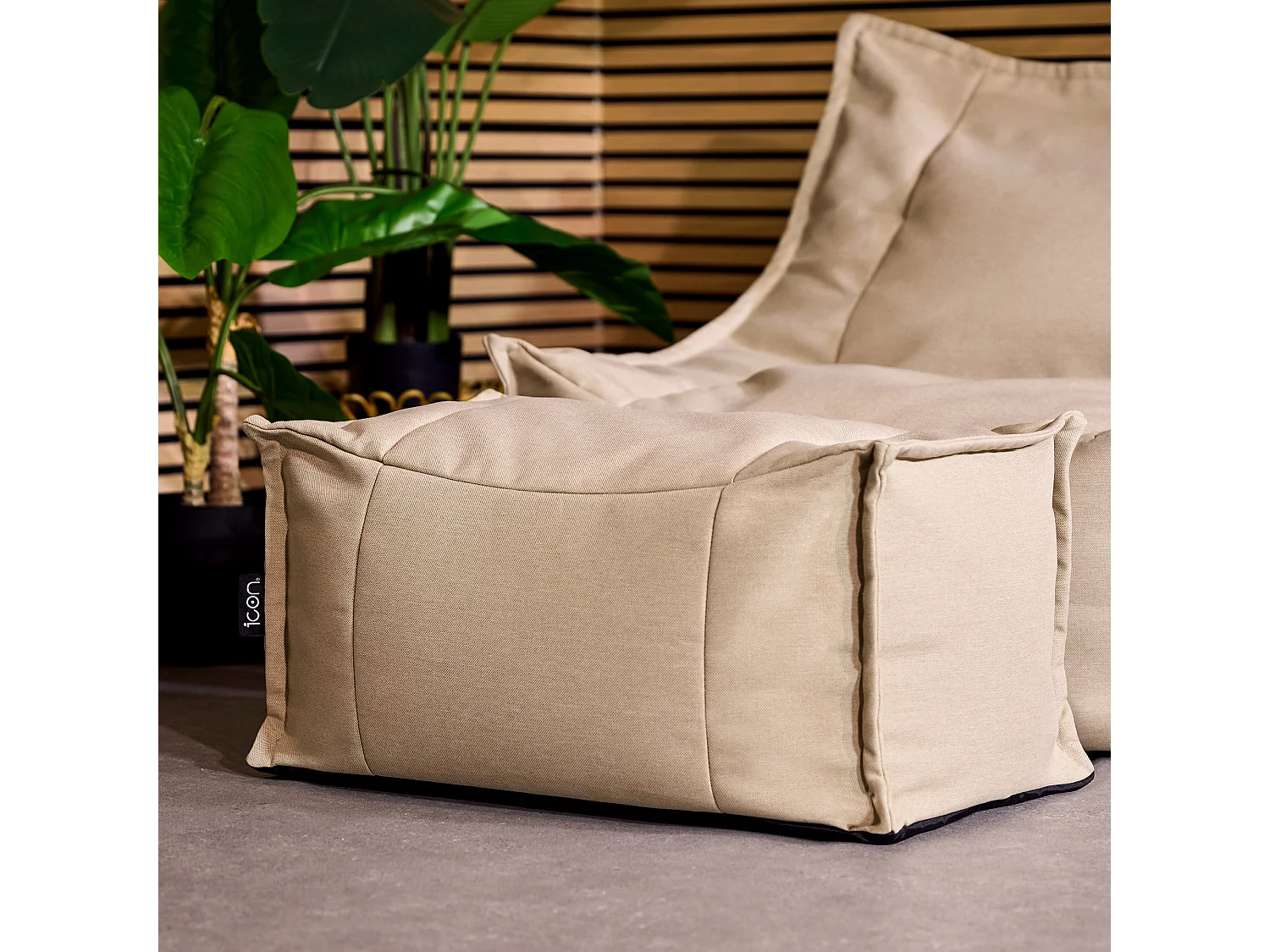 Pouf repose-pieds d'extérieur en oléfine toutes saisons beige - NOVA