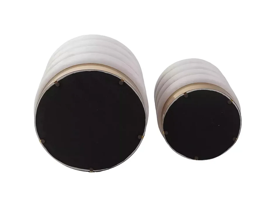 Pouf de rangement en velours beige avec base dorée SOULIER