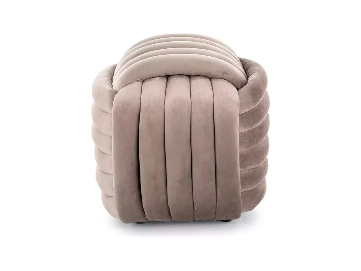 Pouf matelassé en velours beige, design compact et moderne MOLIAR