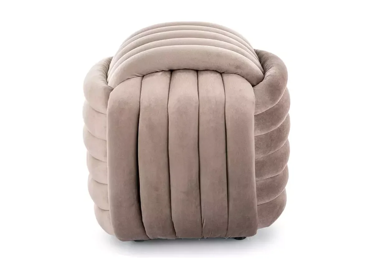 Pouf matelassé en velours beige, design compact et moderne MOLIAR