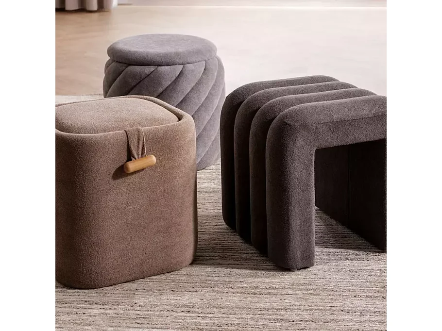 Pouf rond en tissu gris avec rangement intérieur et effet spirale SORARO