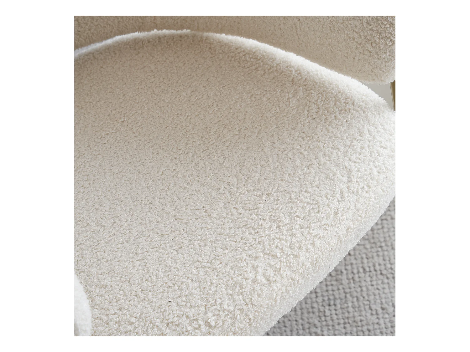 Chaises avec accoudoirs en Tissu pelucheux imitation laine blanc avec pieds en métal doré