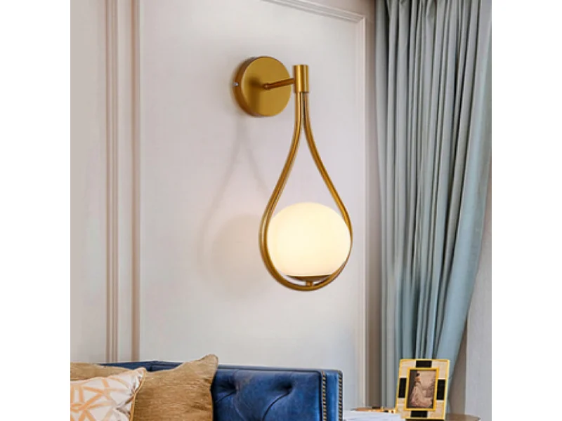 Applique murale nordique en métal et verre, abat-jour blanc laiteux doré, douille E27, ampoule non incluse, pour salon/chambre/cuisine