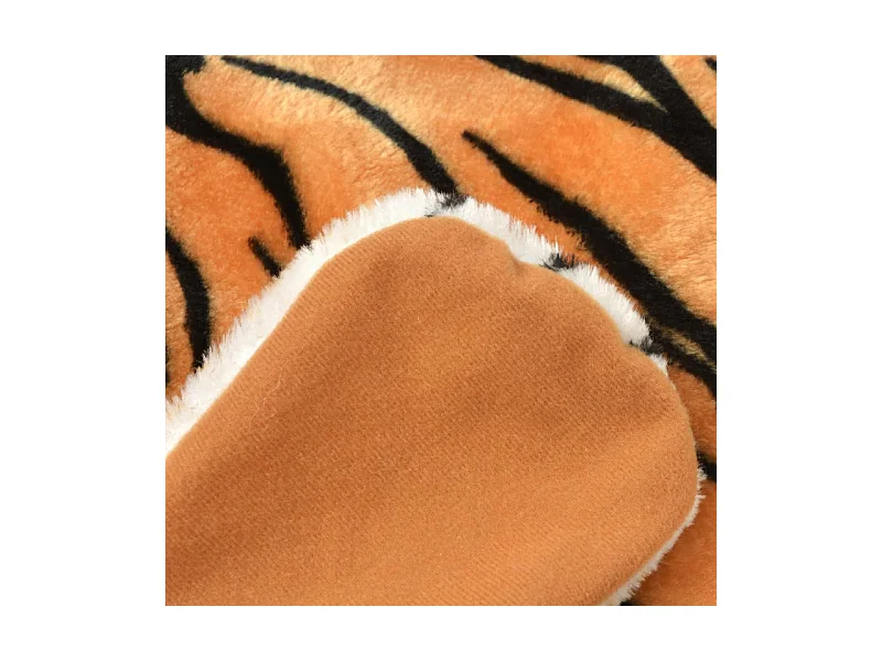 Tapis en peluche en forme de tigre 144 cm Marron