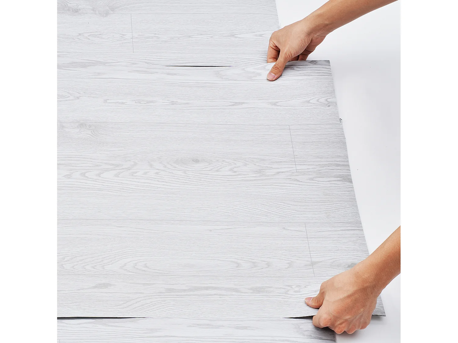 Revêtement de Sol SucceBuy en Vinyle Autocollants 82.55cm, Épaisseur 1.5mm, Grain de Bois Gris Clair, à Coller et Décoller, pour Salle à Manger