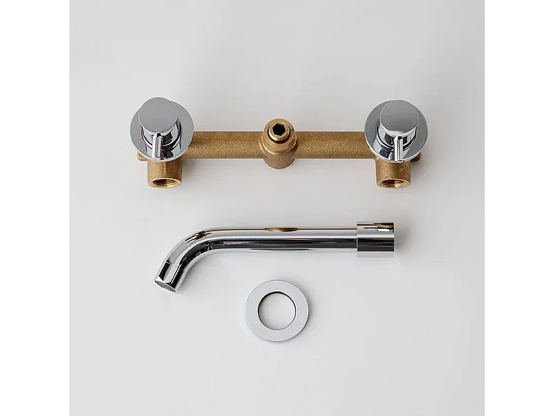 Rubinetto miscelatore per lavabo "Ismara" in ottone cromato da parete