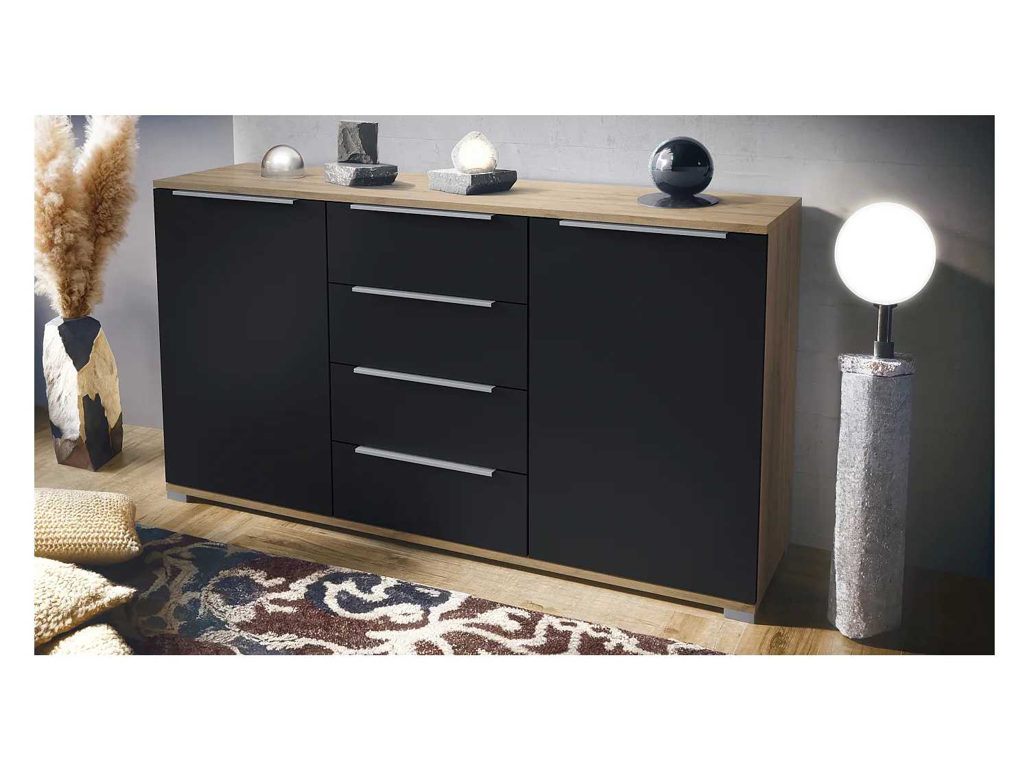 Buffet Linio V1, Enfilade avec 2 portes et 4 tiroirs, Chêne Evoke / noir mat (138,5 x 75,5 x 35 cm)
