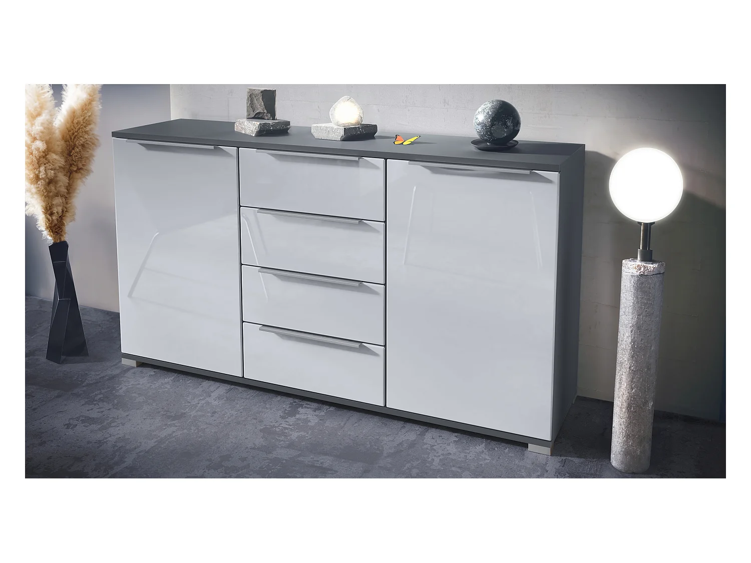 Aparador Linio V1, Mueble con 2 puertas y 4 cajones, antracita mate / blanco de alto brillo (138,5 x 75,5 x 35 cm)