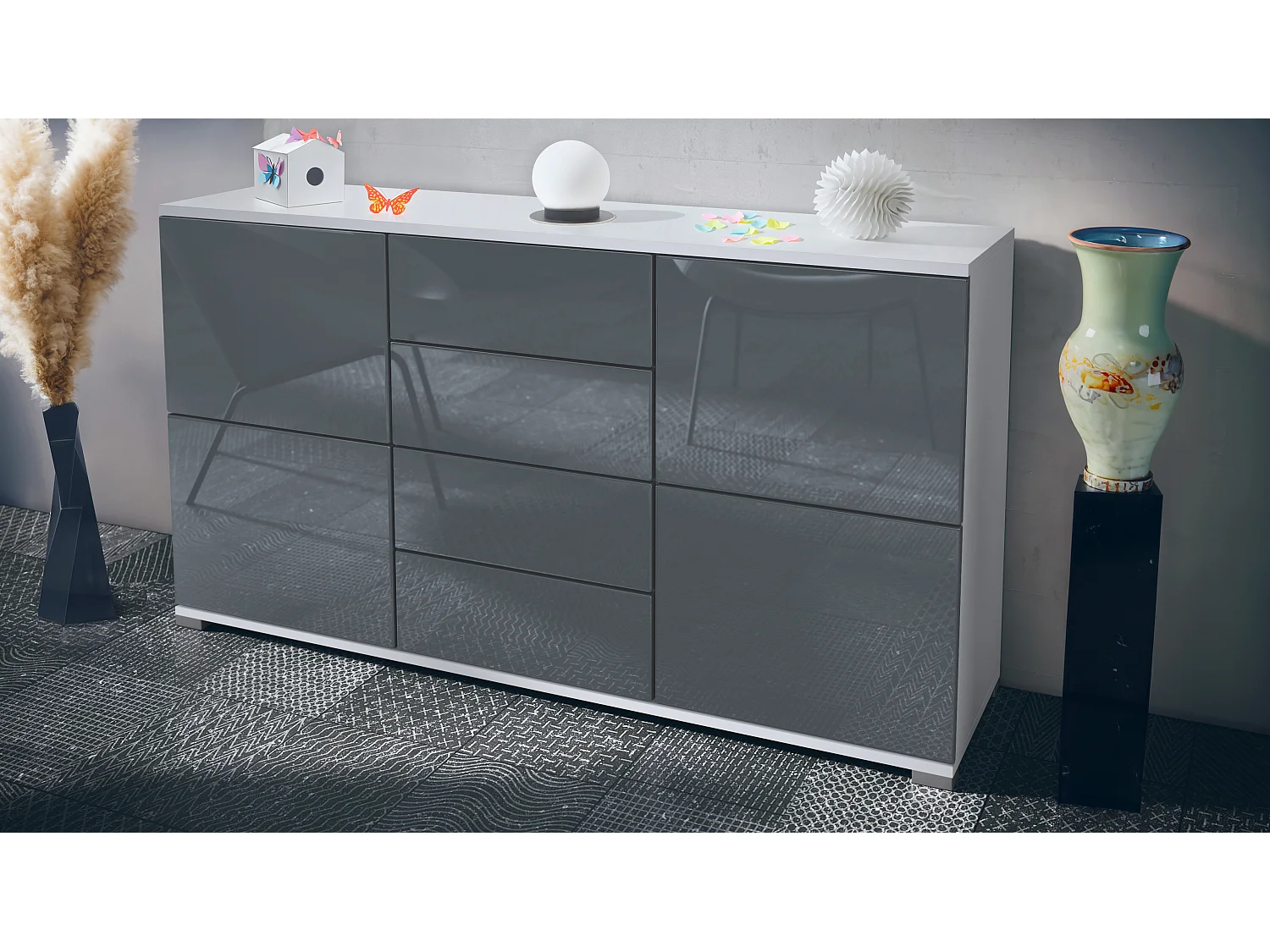 Buffet Rova V1 – Meuble avec 4 Portes et 4 Tiroirs, blanc mat/gris haute brillance (138,5 x 75,5 x 35)