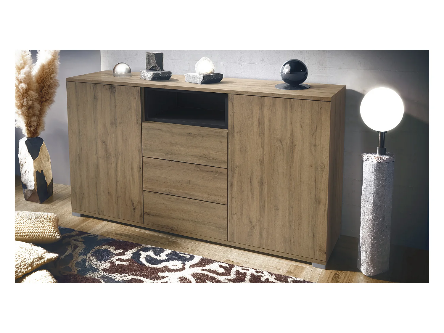 Skadu V2 Buffet, Commode avec 2 portes, 3 tiroirs et 1 compartiment ouvert, Chêne Evoke/noir mat (138,5 x 75,5 x 35 cm)