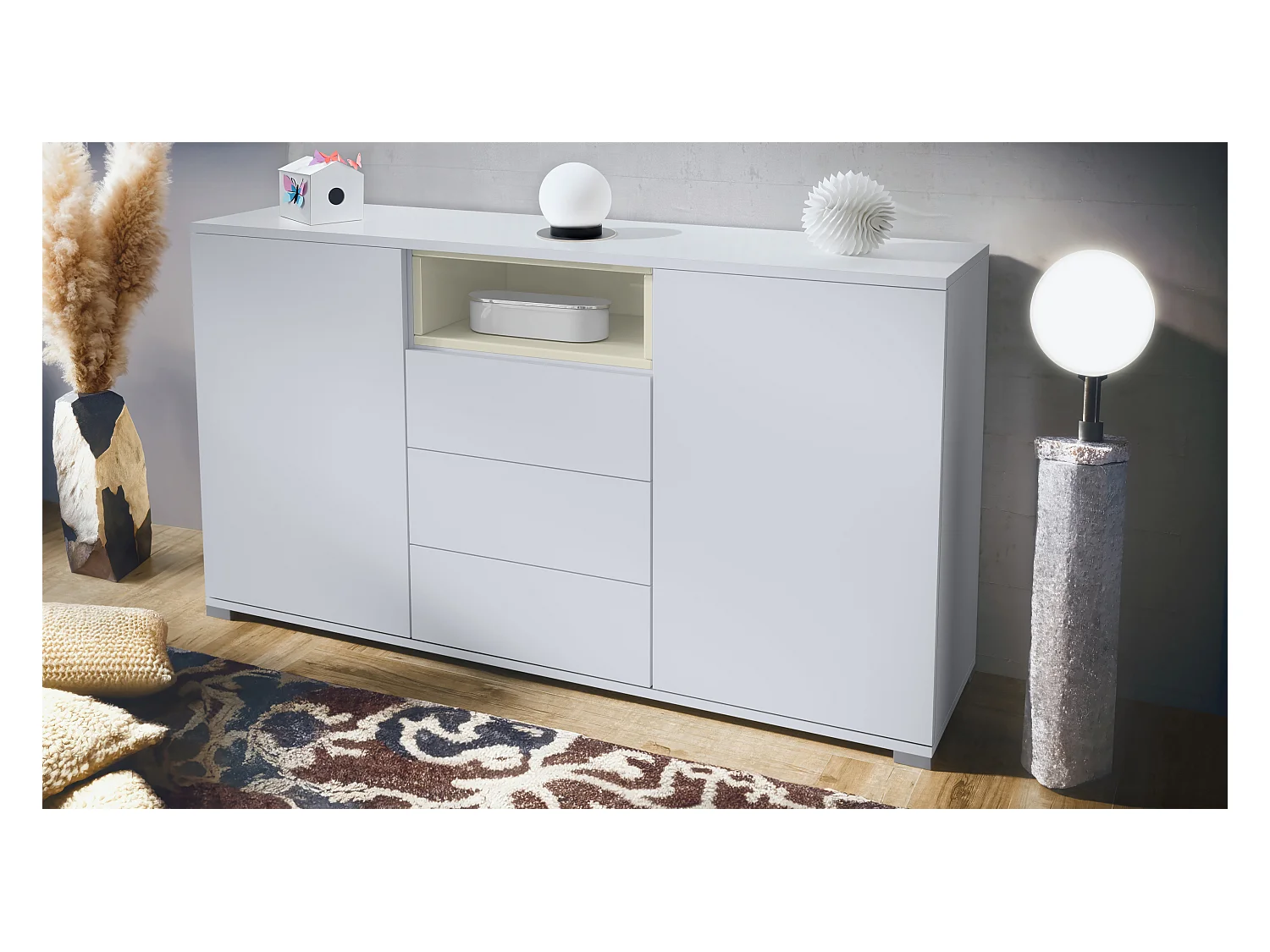 Skadu V2 Buffet, Commode avec 2 portes, 3 tiroirs et 1 compartiment ouvert, blanc mat/crème haute brillance (138,5 x 75,5 x 35 cm)
