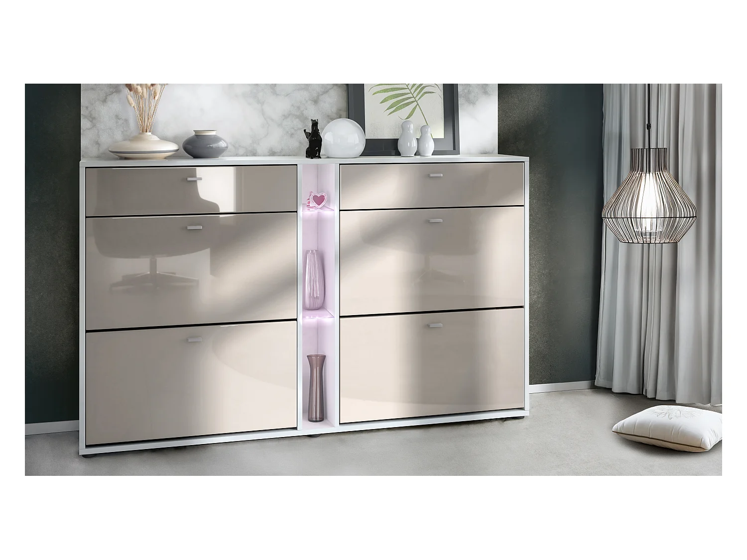 Meuble à chaussures à bascule Today 155,5 x 95 x 28 cm, avec un éclairage LED blanc, corps en Blanc mat, façades en gris sable haute brillance