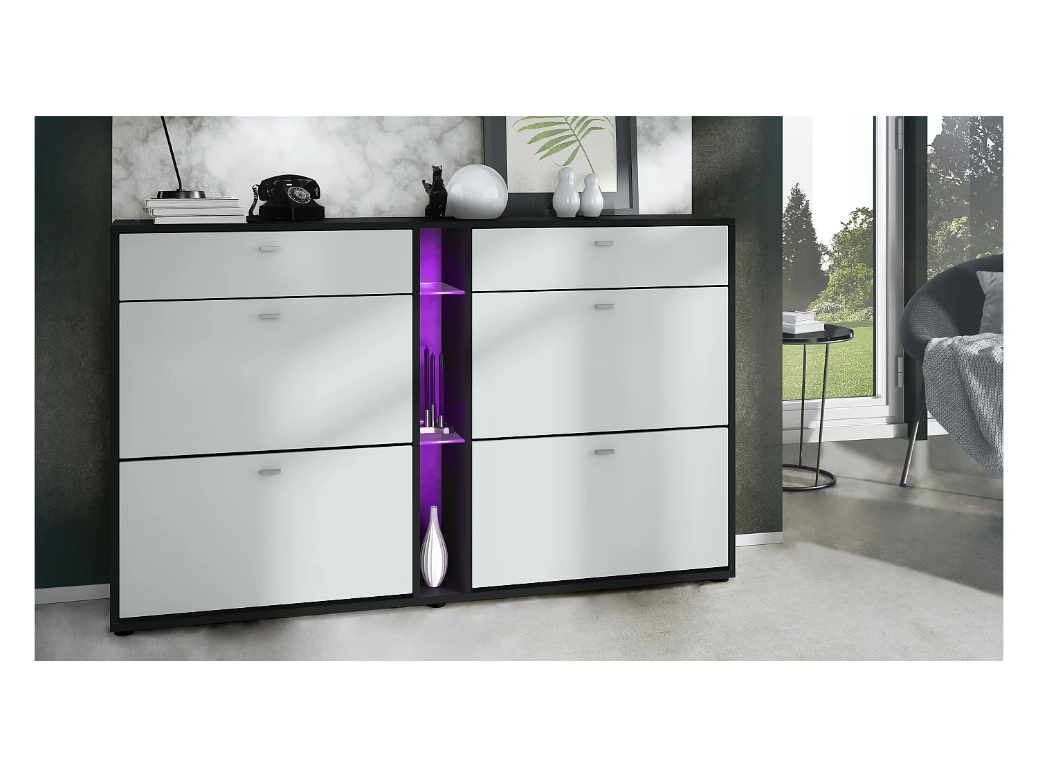 Meuble à chaussures à bascule Today 155,5 x 95 x 28 cm, avec un éclairage LED RGB, corps en Noir mat, façades en blanc mat