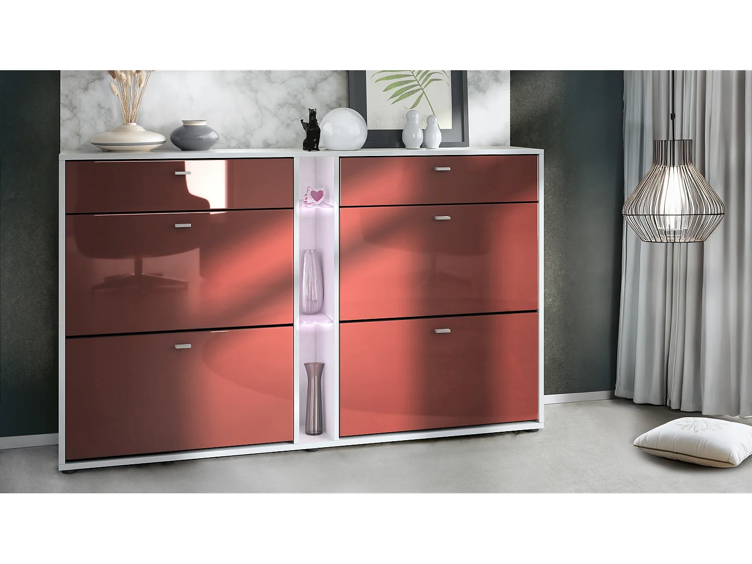 Scarpiera Today con 4 ante e 2 cassetti 155,5 x 95 x 28 cm, con illuminazione LED bianca, struttura in bianco opaco, frontali in bordeaux lucido