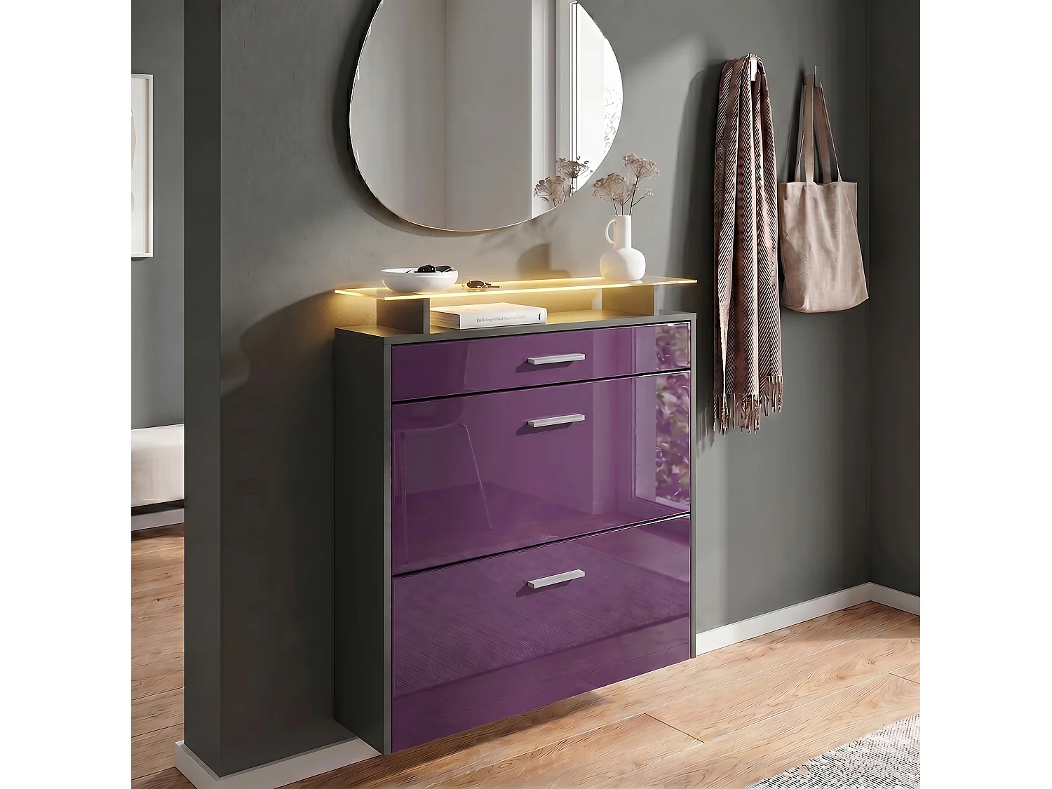 Armoire à chaussures Malea de , anthracite mat/mûre brillant y compris LED - basculeur à chaussures suspendu pour 16 paires de chaussures (89 x 96 x 23 cm)