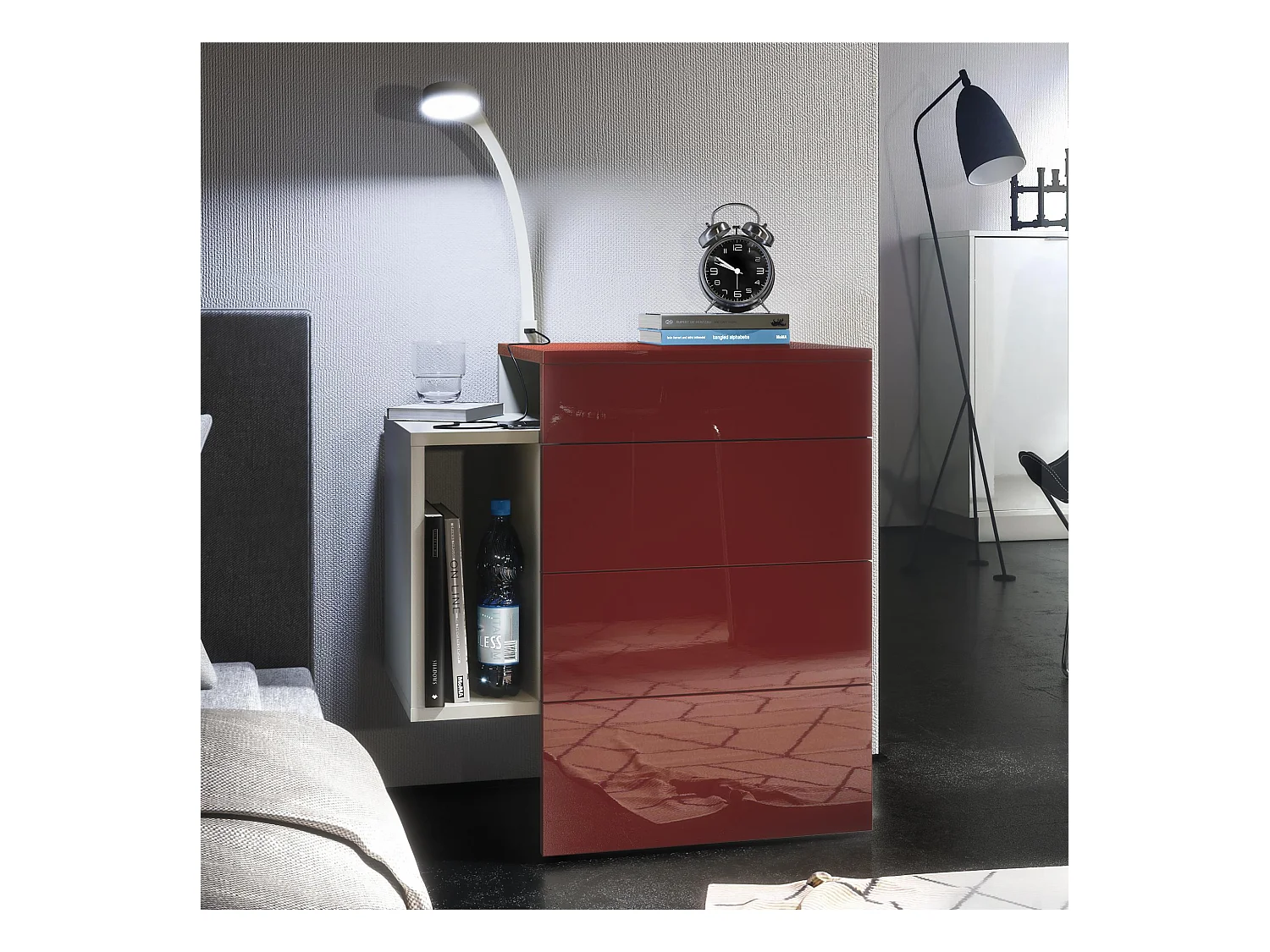 Table de chevet Queens, Table de nuit avec 2 tiroirs et 1 compartiment latéral à fixer au mur, Blanc mat/Bordeaux brillant, incl. lampe LED(60x63x36 cm)