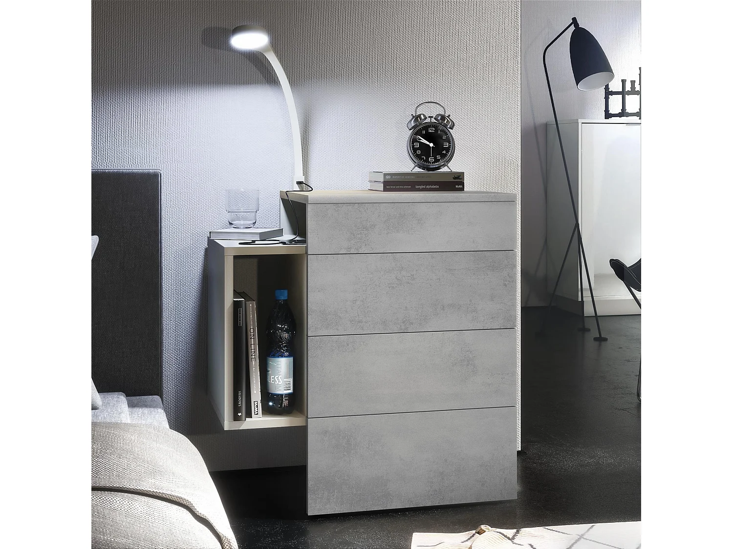 Table de chevet Queens, Table de nuit avec 2 tiroirs et 1 compartiment latéral à fixer au mur, Blanc mat/Aspect Béton Oxyde, incl. lampe LED (60x63x36 cm)