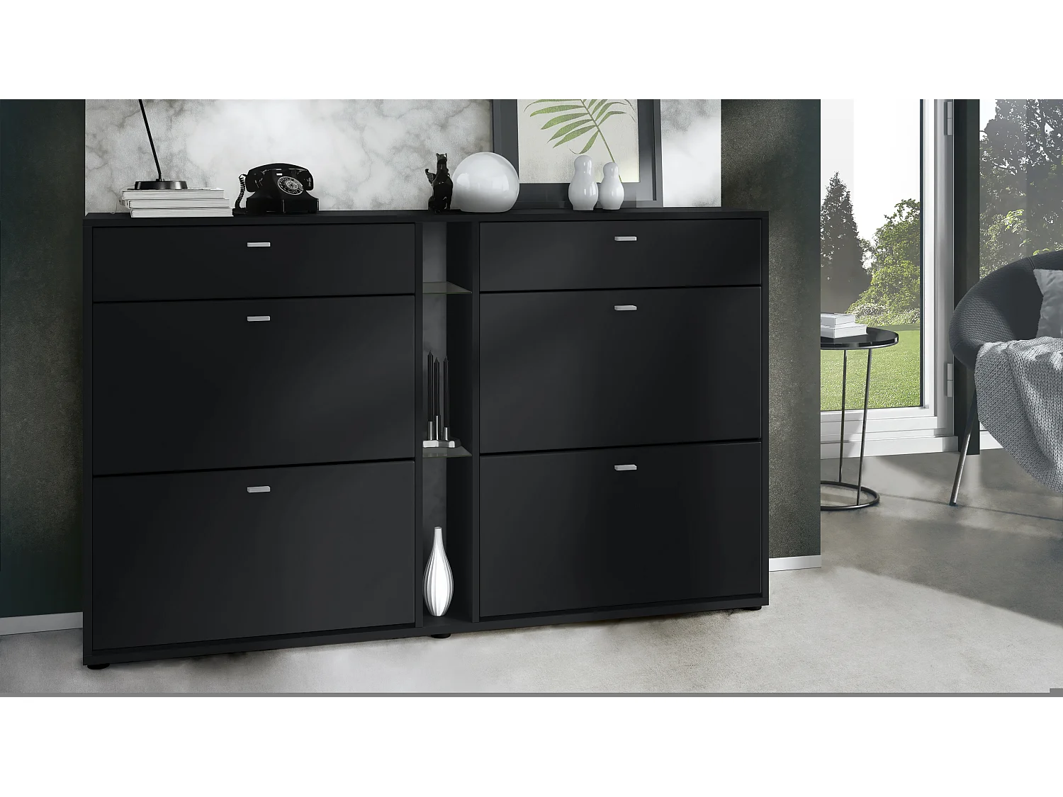 Scarpiera Today con 4 ante e 2 cassetti 155,5 x 95 x 28 cm, struttura in nero opaco, frontali in nero opaco