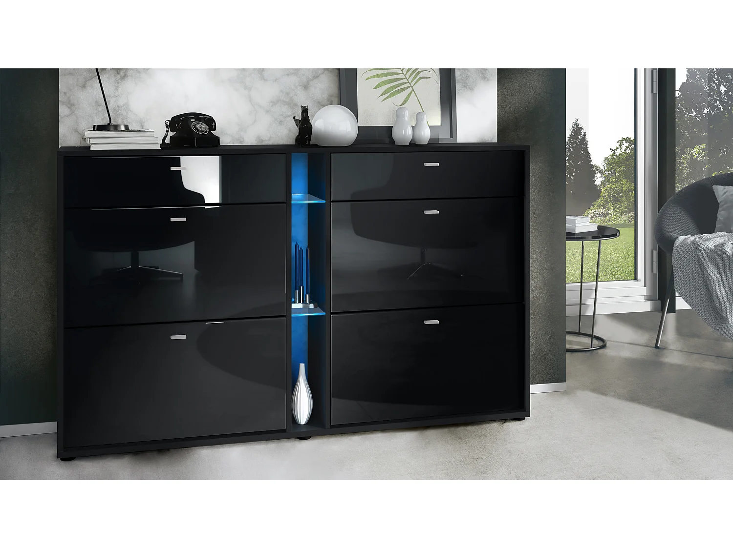 Scarpiera Today con 4 ante e 2 cassetti 155,5 x 95 x 28 cm, con illuminazione LED blu, struttura in nero opaco, frontali in nero lucido