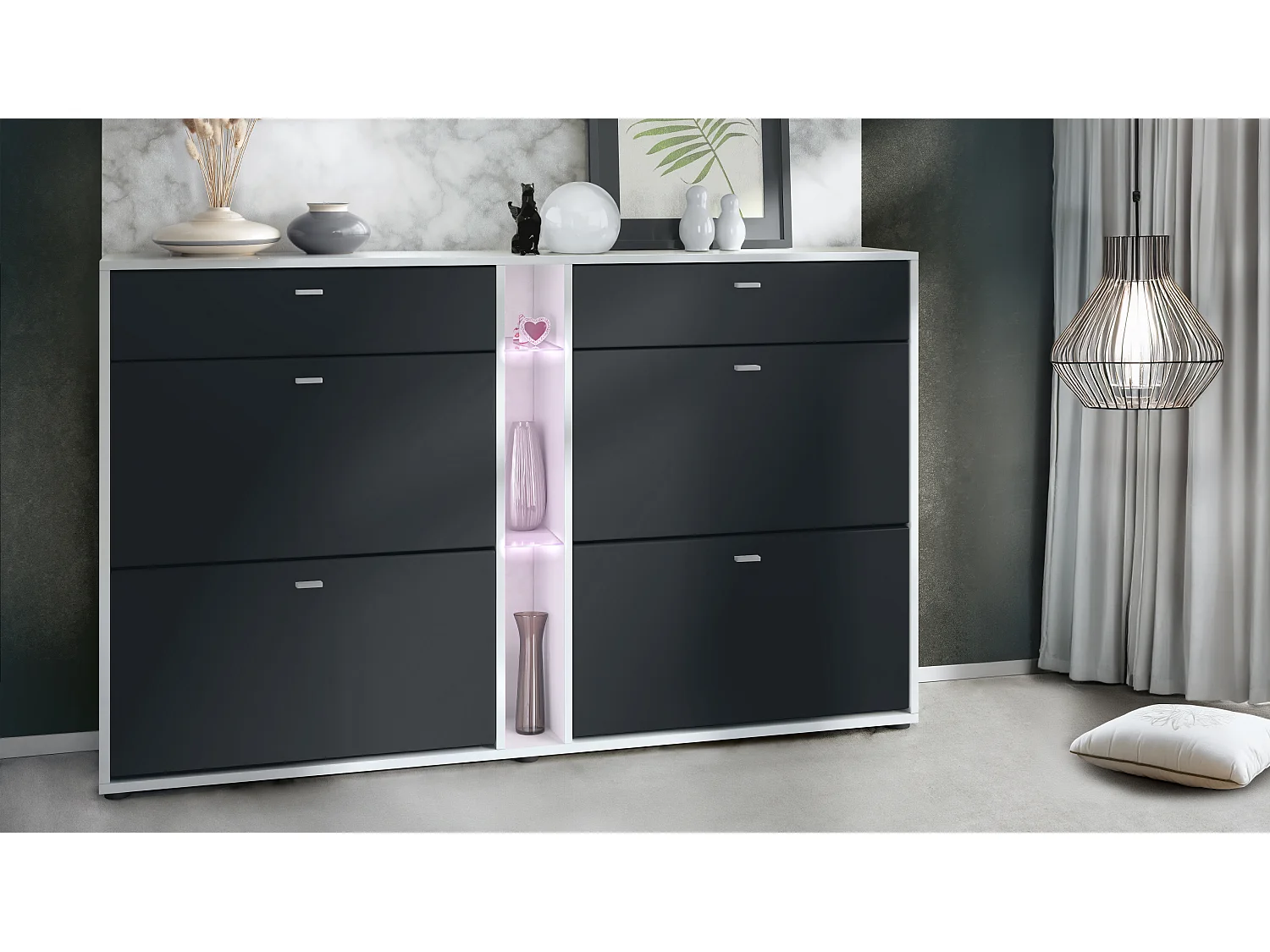 Scarpiera Today con 4 ante e 2 cassetti 155,5 x 95 x 28 cm, con illuminazione LED bianca, struttura in bianco opaco, frontali in nero opaco