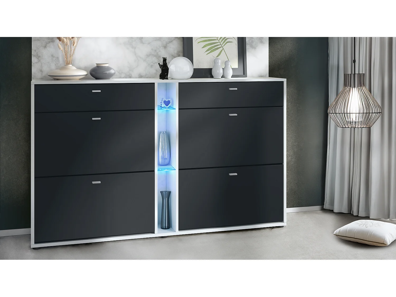 Meuble à chaussures à bascule Today 155,5 x 95 x 28 cm, avec un éclairage LED bleu, corps en Blanc mat, façades en noir mat