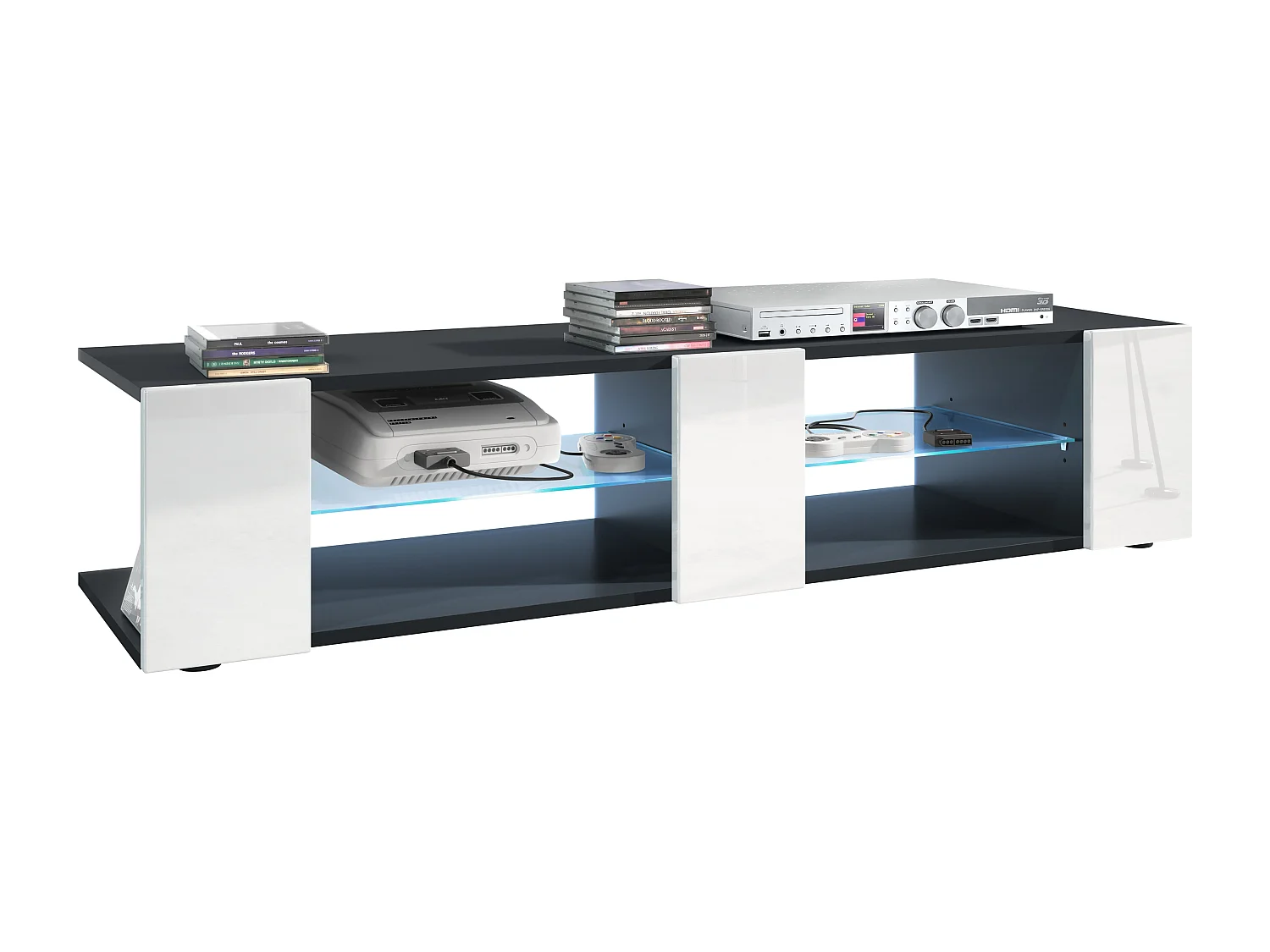 Buffet bas Movie V2, Meuble TV avec 6 compartiments ouverts et placages décoratifs, Noir mat/Blanc brillant, éclairage LED bleu inclus (134 x 29 x 39 cm)