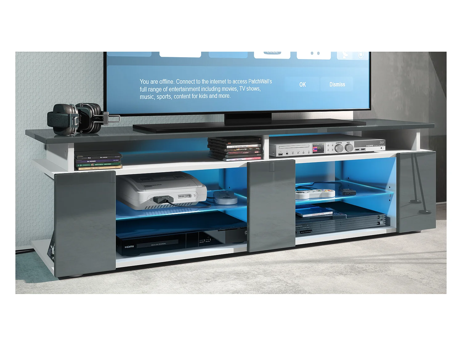 TV Board Movie V2 Game On Lowboard 138,5 x 39 x 39 cm , caisson en blanc mat, façades en gris haute brillance