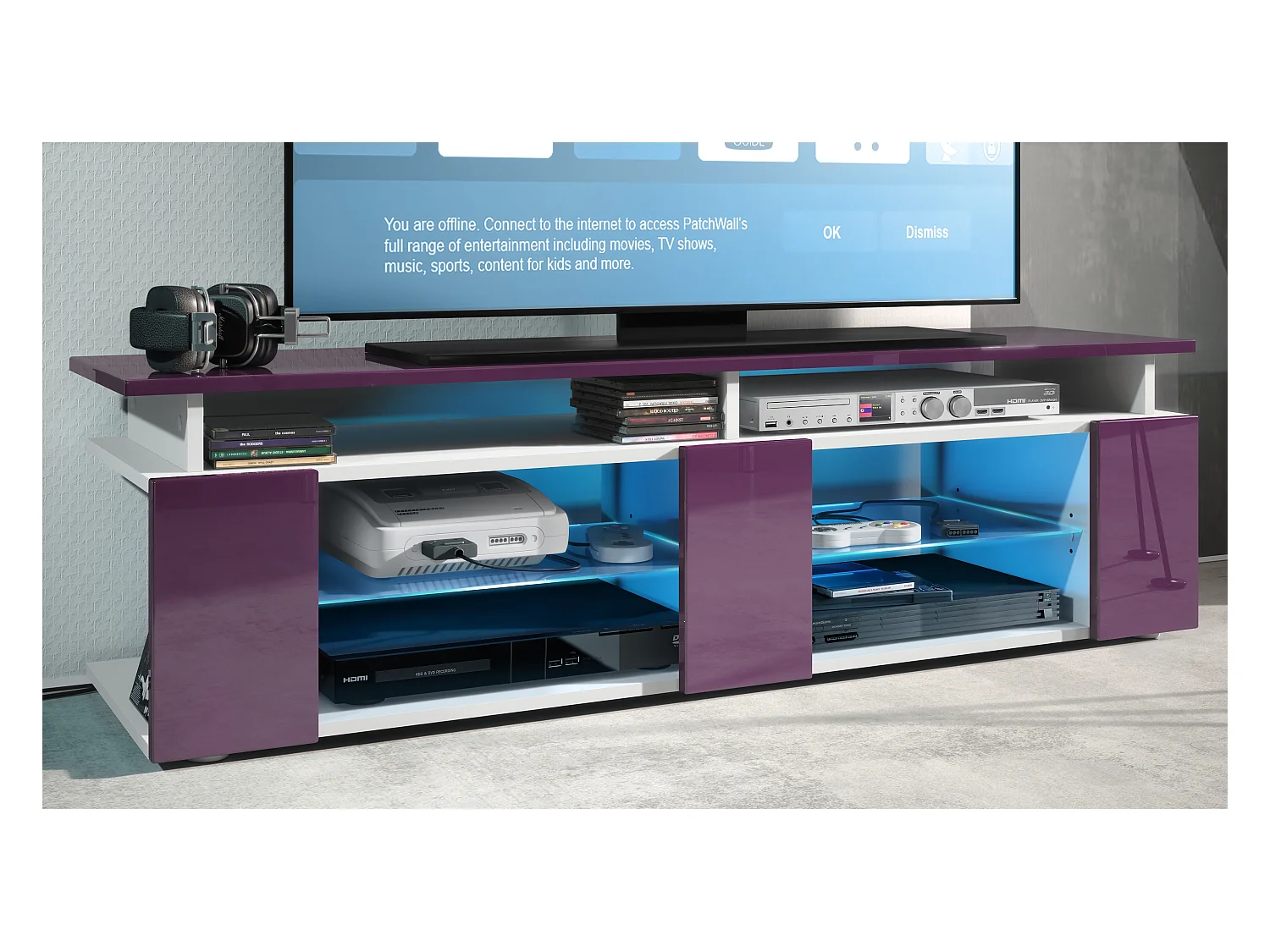 TV Board Movie V2 Game On Lowboard 138,5 x 39 x 39 cm , caisson en blanc mat, façades en mûre haute brillance