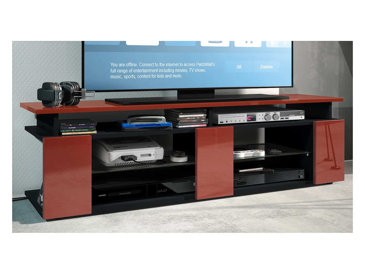 TV Board Movie V2 Game On Lowboard 138,5 x 39 x 39 cm , caisson en noir mat, façades en bordeaux haute brillance