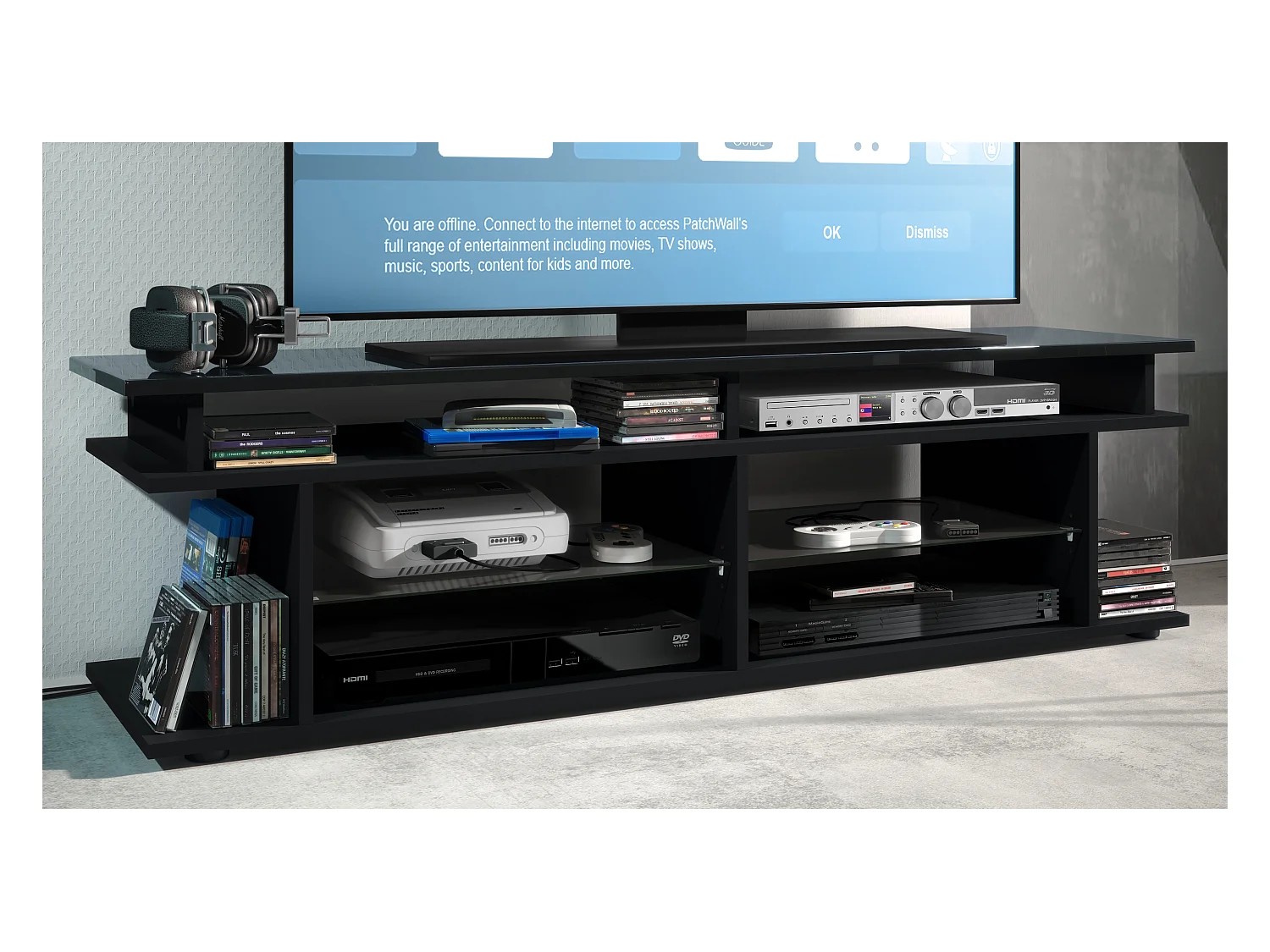 TV Board Movie V3 Game On 138,5 x 39 x 37,5 cm , caisson en noir mat, élément supérieur en noir haute brillance