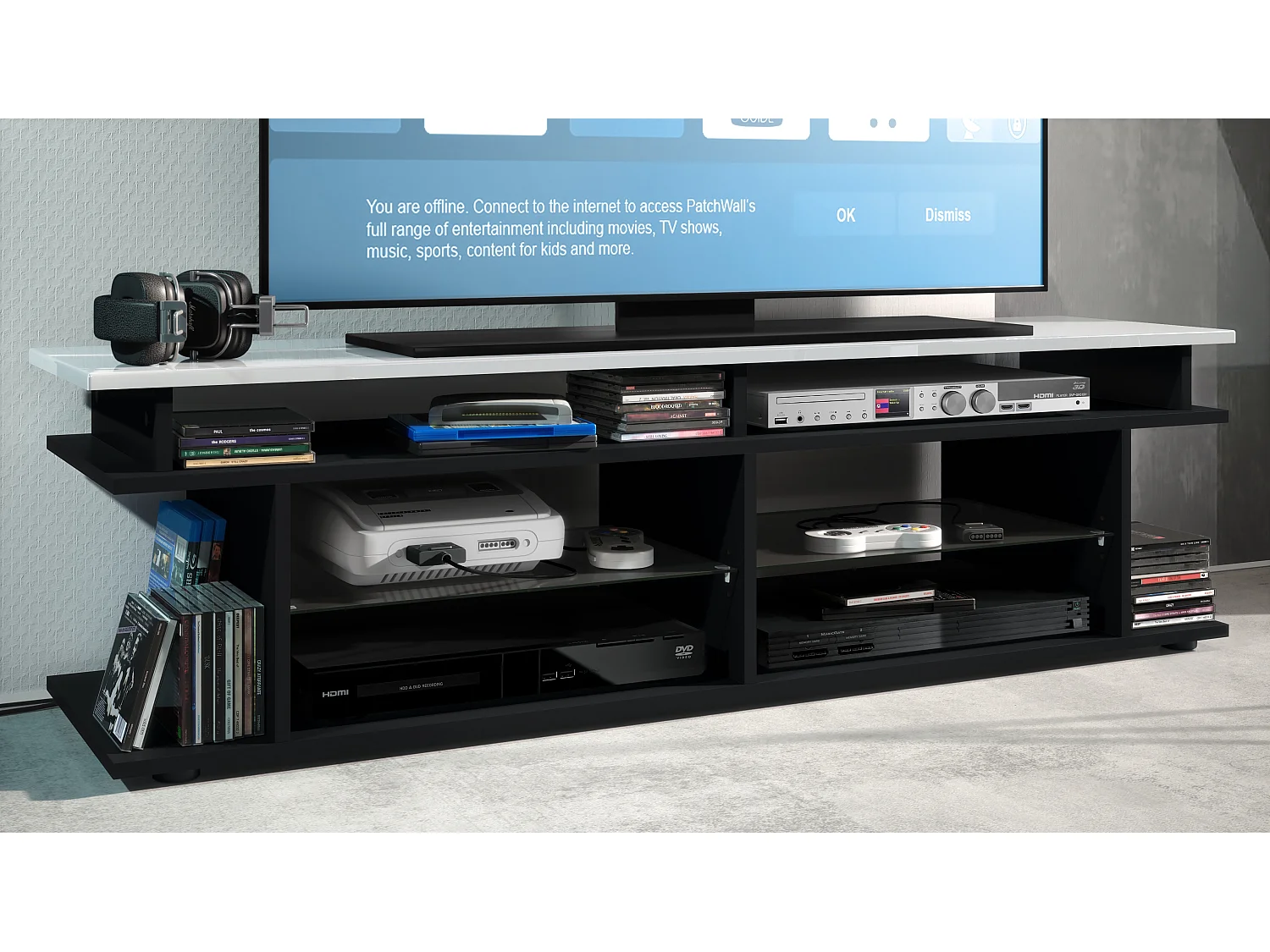 TV Board Movie V3 Game On 138,5 x 39 x 37,5 cm , caisson en noir mat, élément supérieur en blanc haute brillance