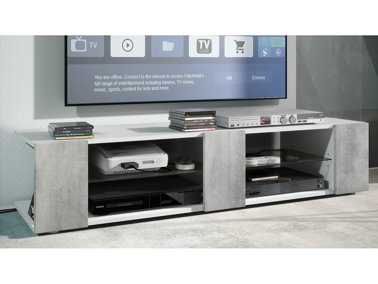 Buffet bas Movie V2, Meuble TV avec 6 compartiments ouverts et placages décoratifs, Blanc mat/Aspect Béton Oxyde, (134 x 29 x 39 cm)