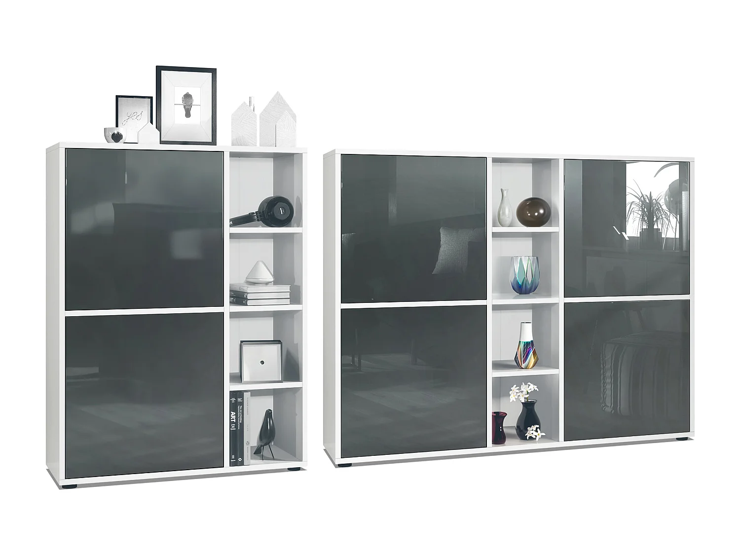 Ensemble pour salon Miami, composé de deux buffets hauts avec un total de 6 portes et 8 compartiments, corps en blanc mat, façades en gris haute brillance.