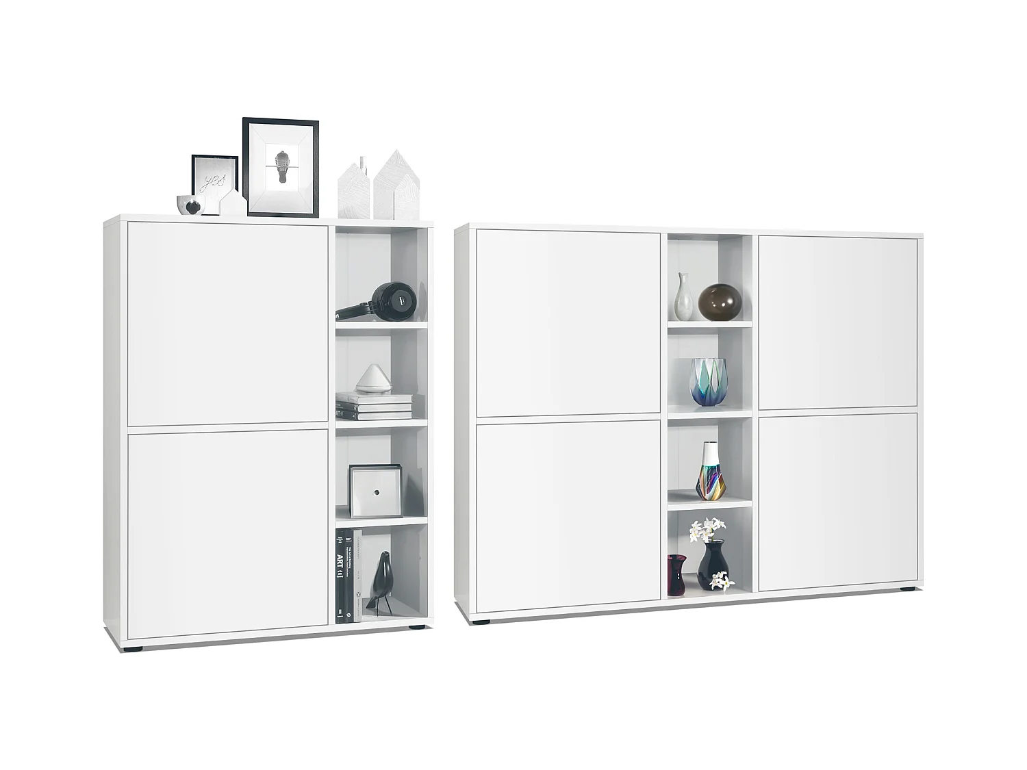 Ensemble pour salon Miami, composé de deux buffets hauts avec un total de 6 portes et 8 compartiments, corps en blanc mat, façades en blanc mat.