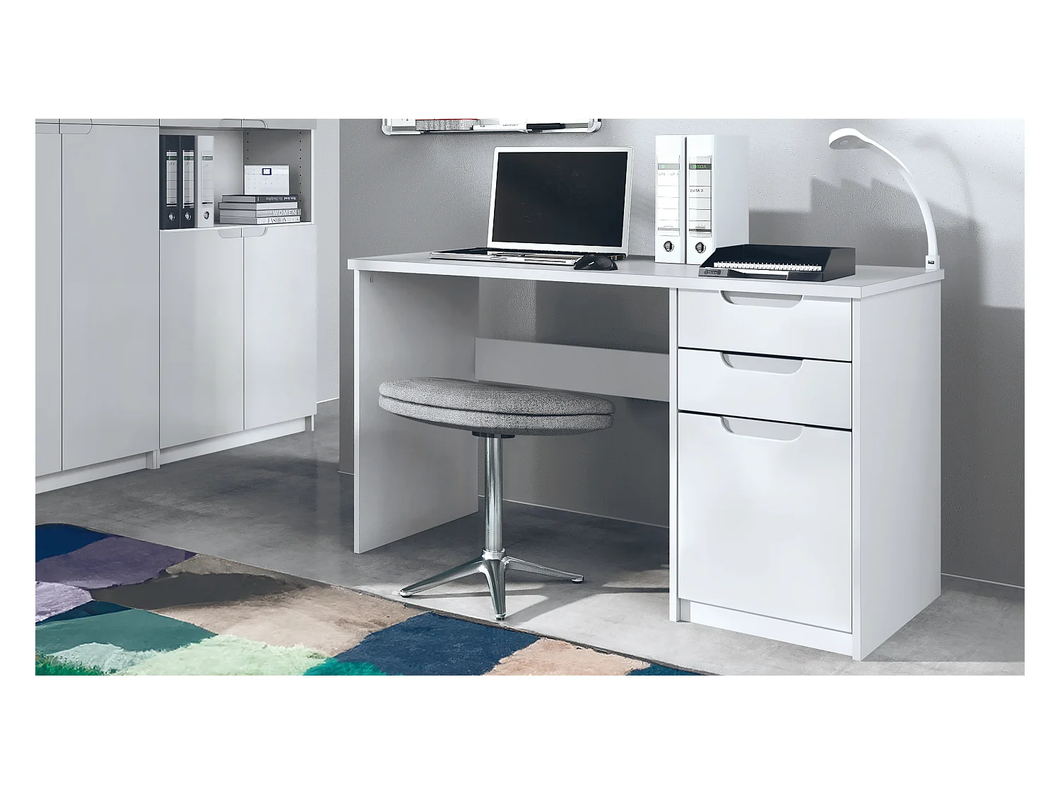 Logan Desk, scrivania per ufficio con 2 cassetti e 1 anta, bianco opaco/bianco opaco (129 x 76 x 60 cm)
