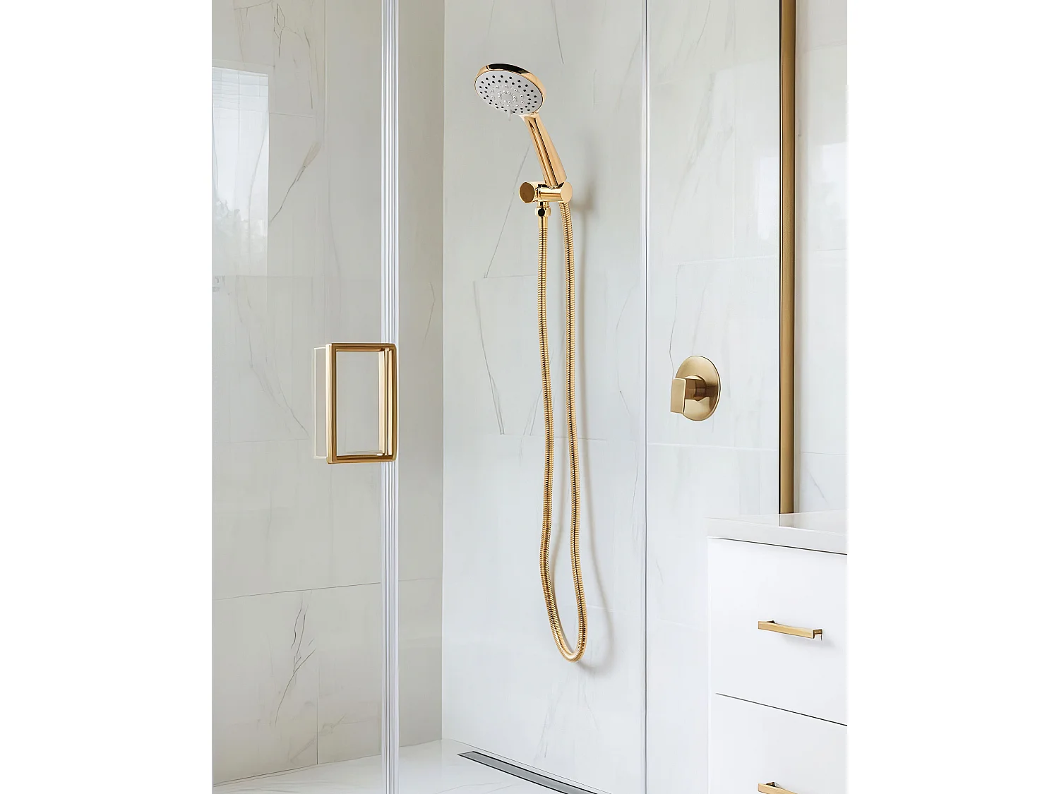 Kit de pommeau de douche avec tuyau flexible TAMUSHAL 3 modes Doré