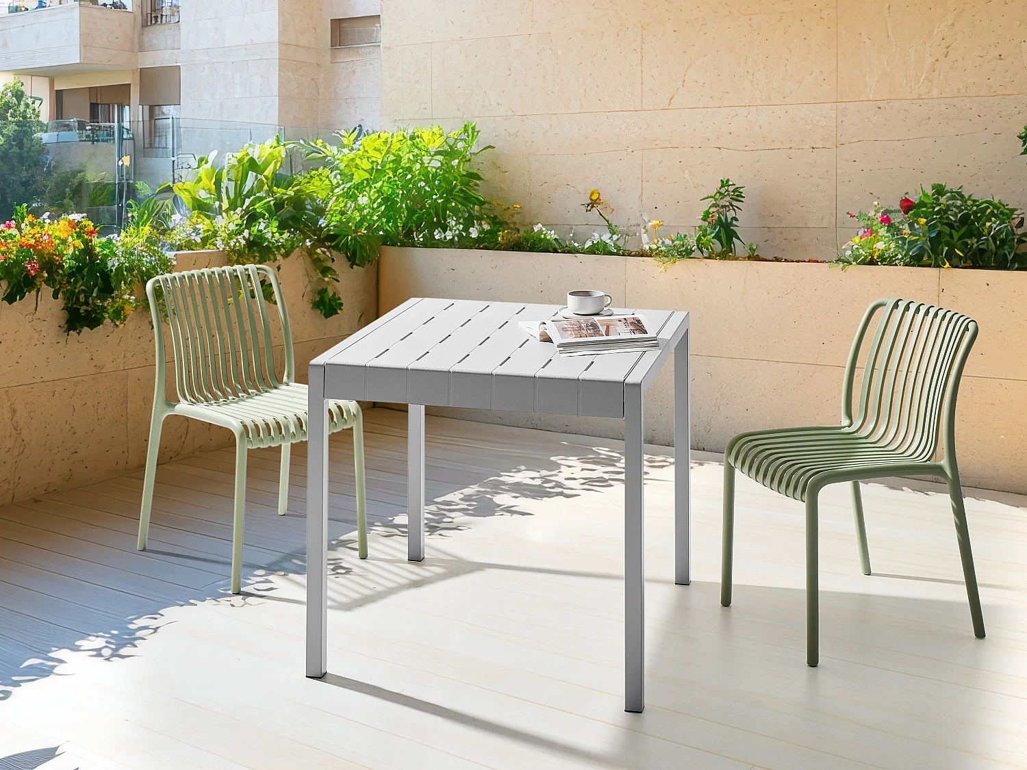 Table de salle à manger de jardin BARTICA 81 cm 84 cm Gris