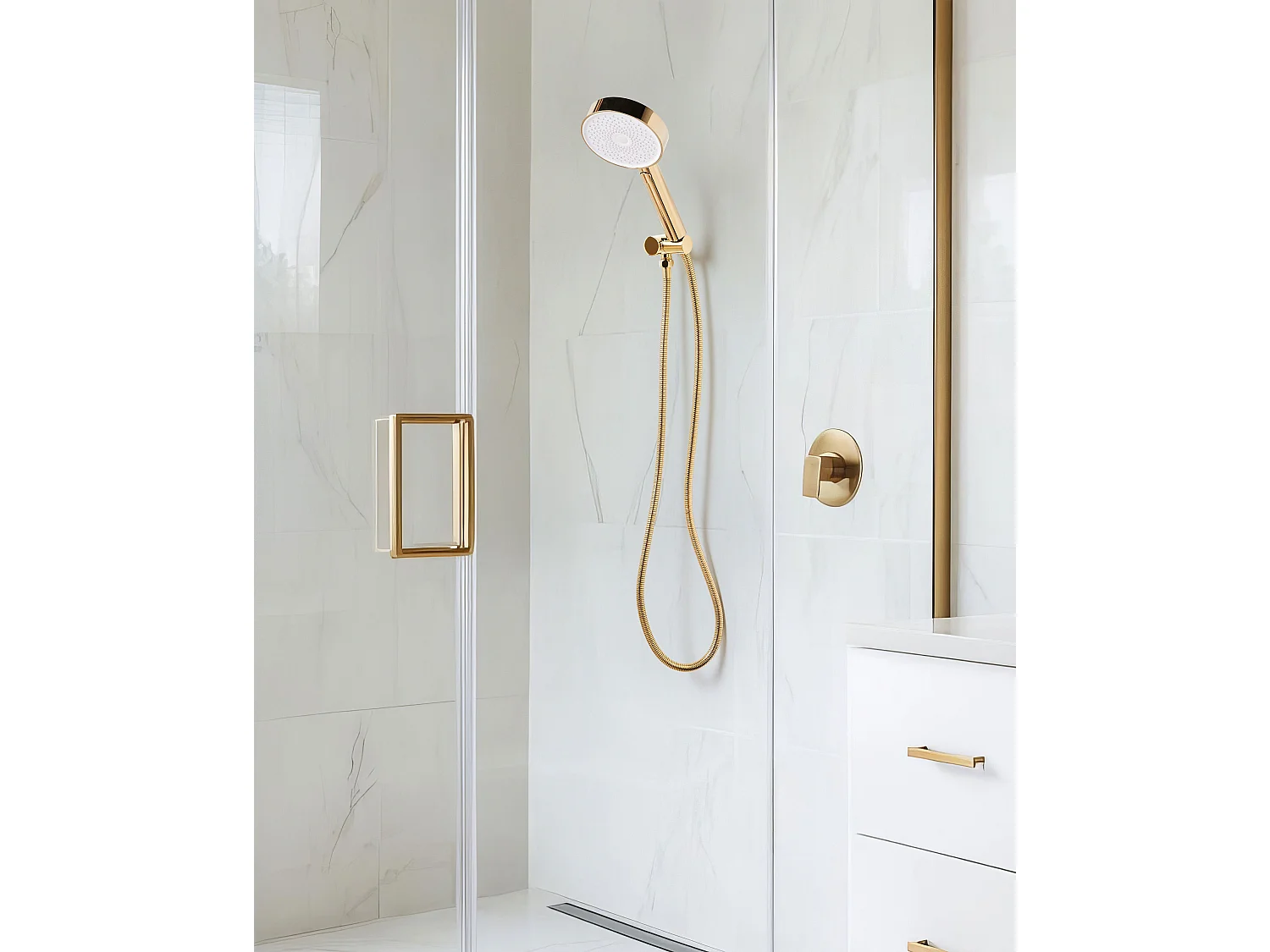 Kit de pommeau de douche avec tuyau flexible UYUCA 4 modes Doré