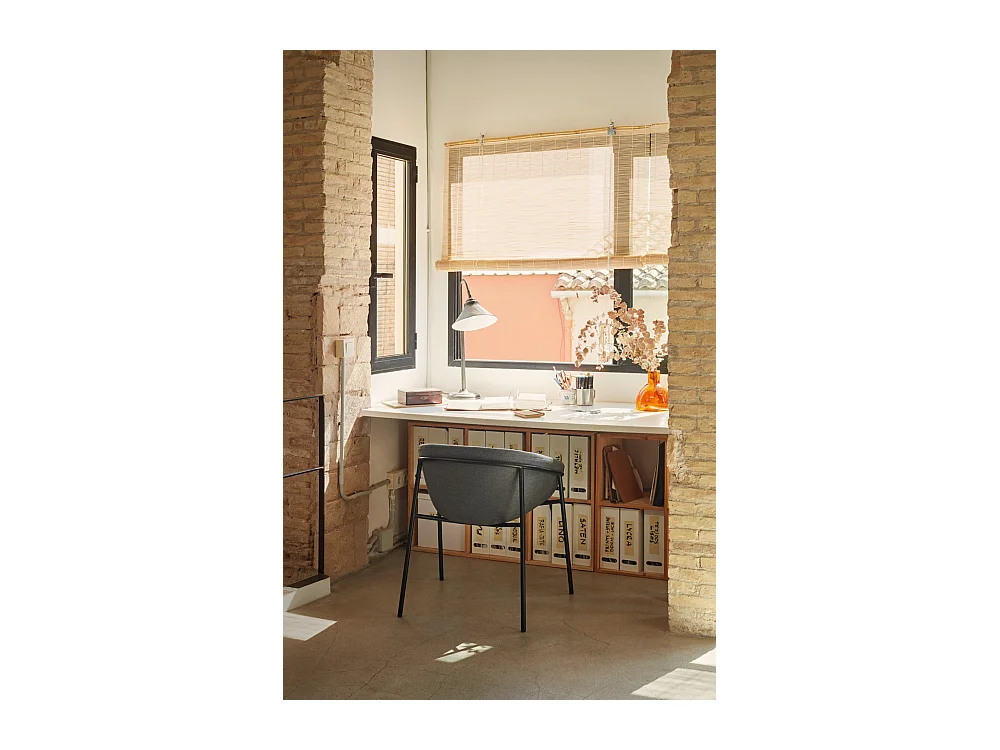 Lot de 2 chaises en polyester gris foncé 66x79 h47 cm