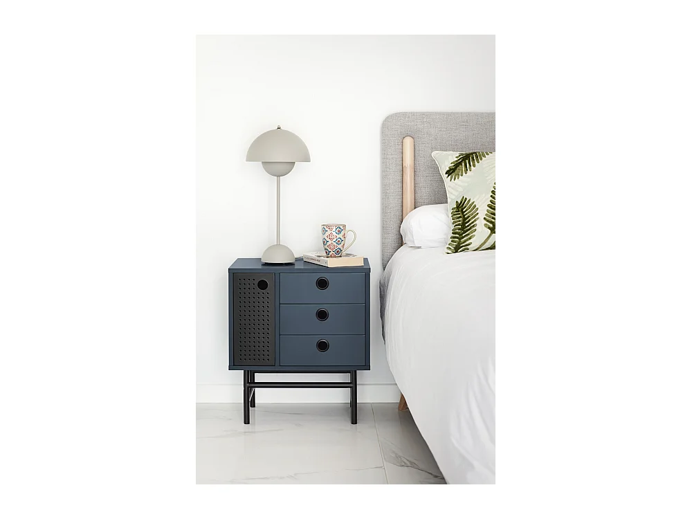 Table de chevet bleue 3 tiroirs 1 porte 48x35 cm