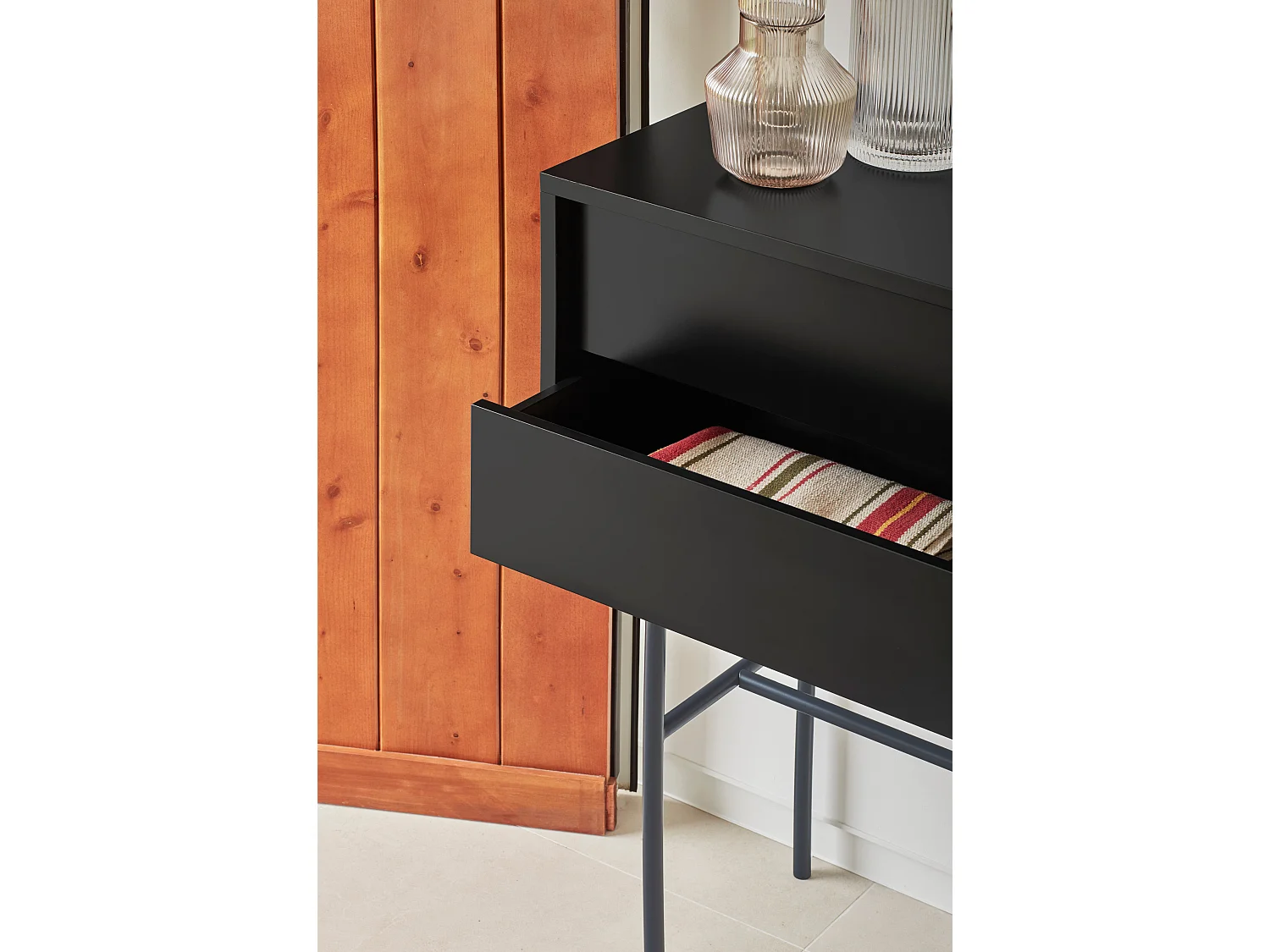 Console met 2 laden en schuifdeuren gelakt zwart en grijs 110x90 cm