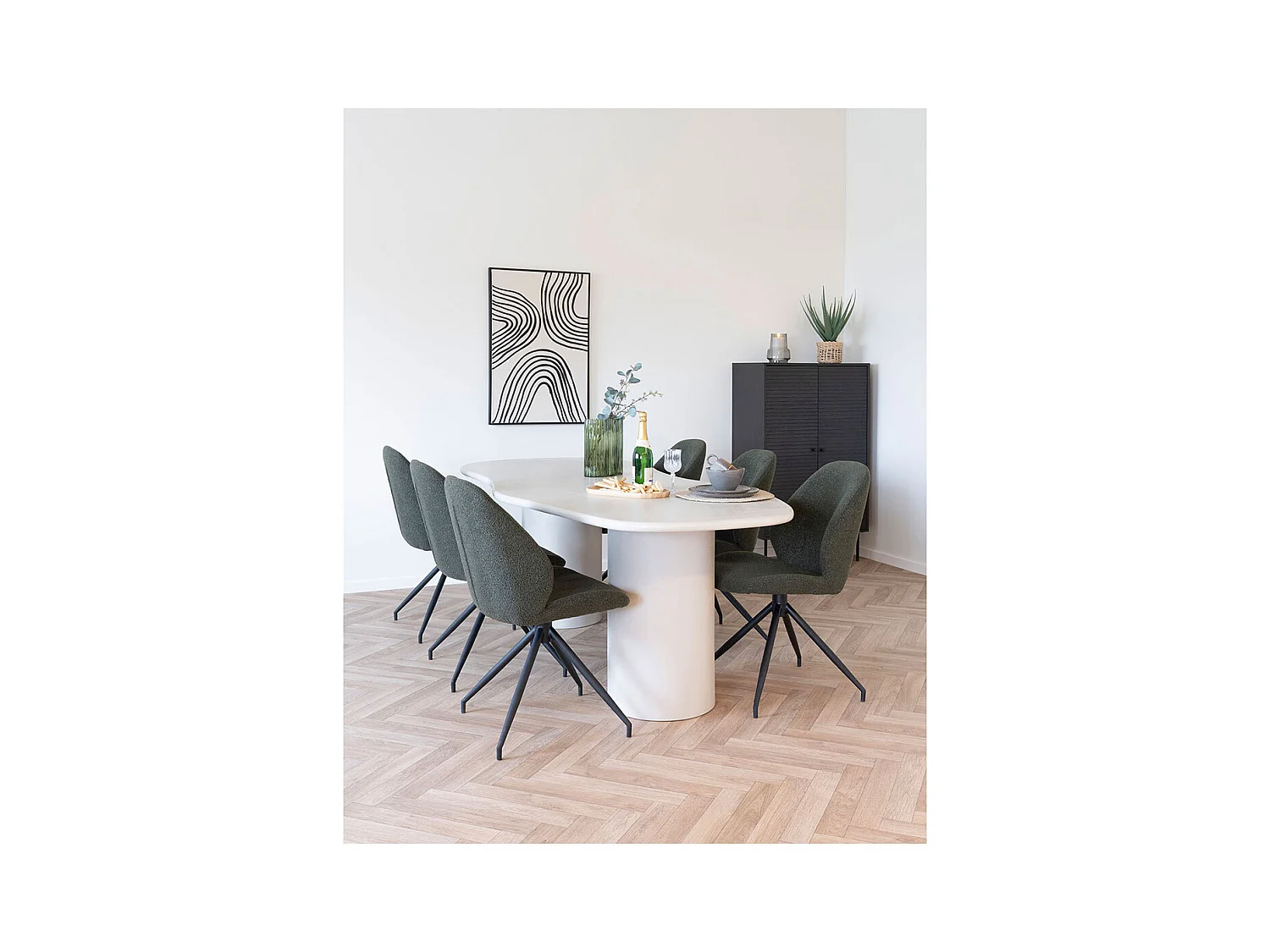 Maranola table à manger décor ciment.